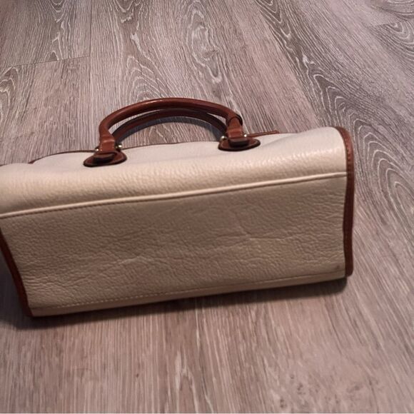 VTG 90s Liz Claiborne Leather Rolled Dual Handle Cream Pebbled Leather brown Bag - Picture 7 of 15